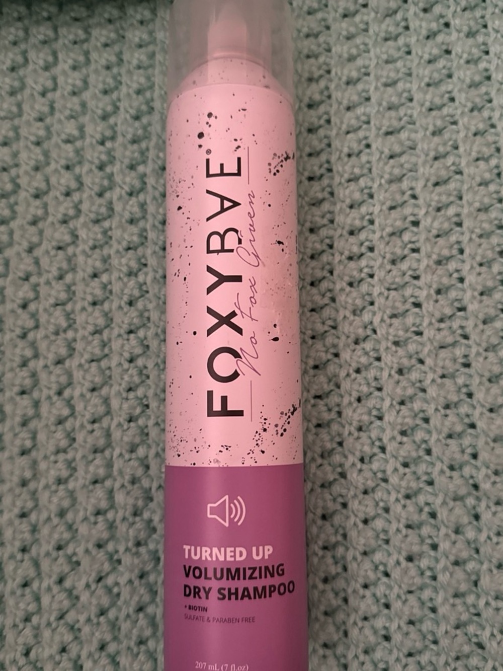 FOXYBAE Turned Up Volumizing Dry Shampoo - Pink